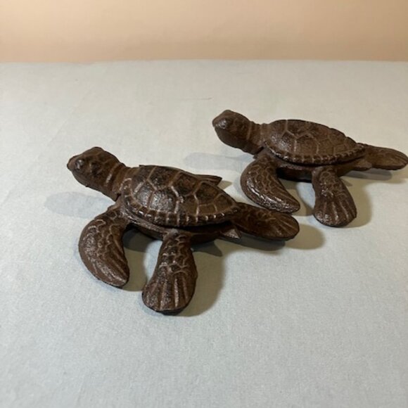 Pair of Nautical Cast Iron Sea Turtles 4.5" Length - Picture 4 of 6